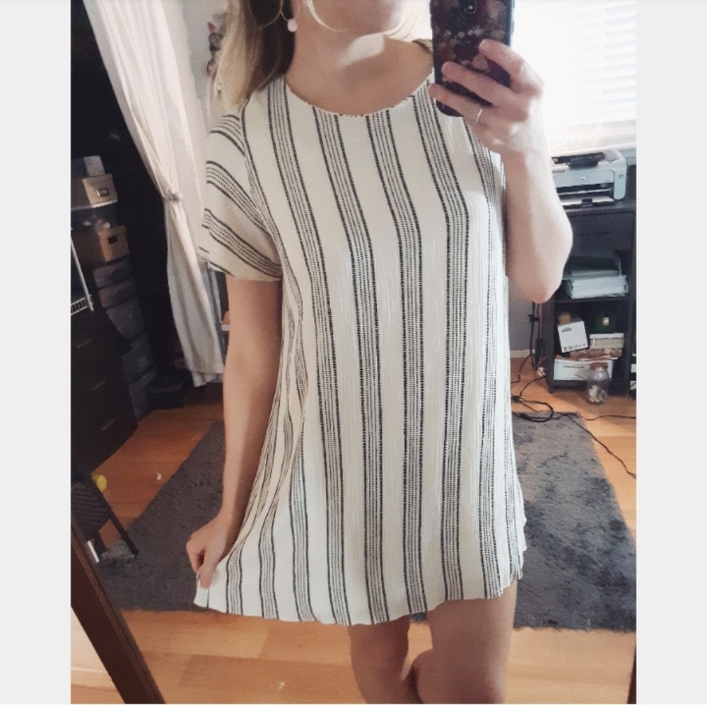 Stitch Fix Everly Cream dress - Picture 8 of 8